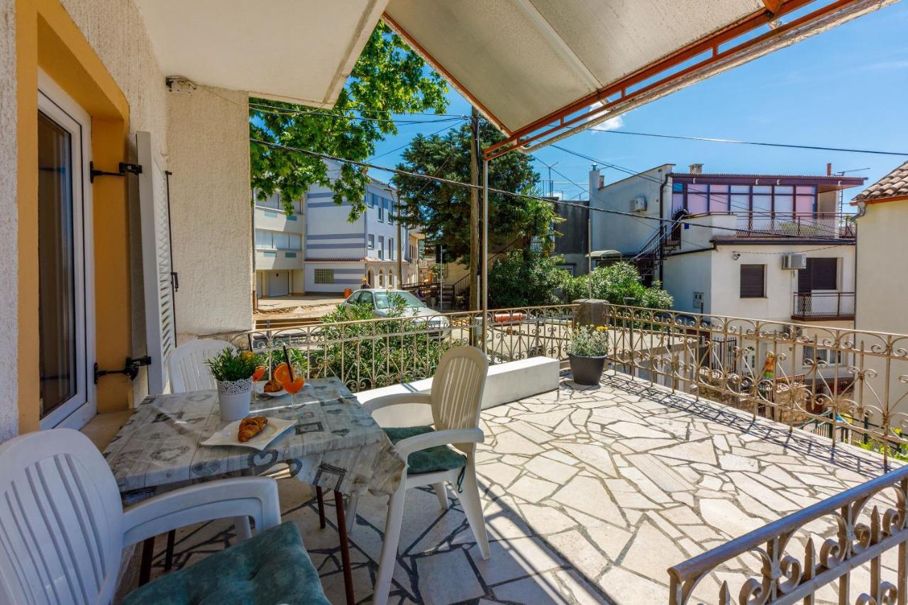 Apartments Kalla Crikvenica Exterior photo
